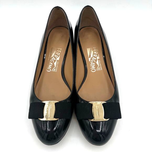 Salvatore Ferragamo Shoes - Salvatore Ferragamo Vara black patent leather pumps size 6